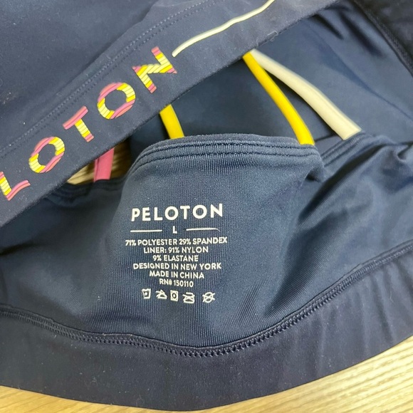 Peleton Move Missionstrappy Multicolored sports bra women's Large - Picture 3 of 3